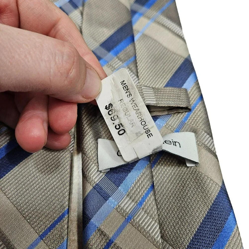 Calvin Klein NWT Mens Plaid Silk & Polyester‎ Tie Blue/Gray